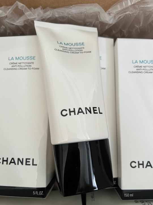 chanel la mousse anti pollution cleansing cream to foam