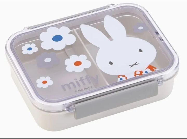 กล่องข้าว-miffy-skater-dishwasher-safe-storage-container-550-ml-miffy-made-in-japan-นำเข้าจากญี่ปุ่น-ราคา-499-บาท-ไม่ใช่ของจีน