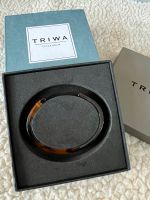 กำไลข้อมือลายกระสีน้ำตาล ดีไซน์ของแบรนด์ TRIWA STOCKHOLM ไซร้ข้อมือ 14-15cm สวยมากไม่มีตำหนิ อุปกรณ์ครบ กล่องใน+กล่องนอก