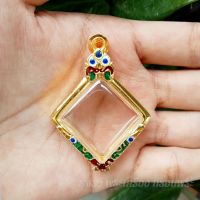 กรอบพระเงินชุบทองลงยา พิมพ์กรมหลวงชุมพร [ กว้าง3.3*สูง3.4cm(ขนาดจอกระจก) ] มีห่วงและยางรองแถมให้