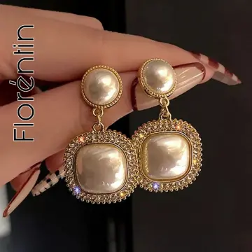 Shop Dior Pearls with great discounts and prices online - Oct 2023
