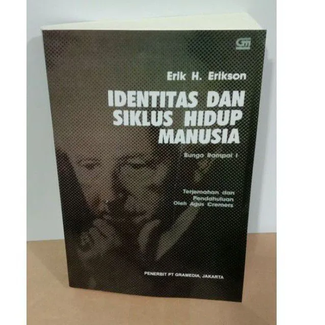 Identitas Dan Siklus Hidup Manusia | Lazada Indonesia