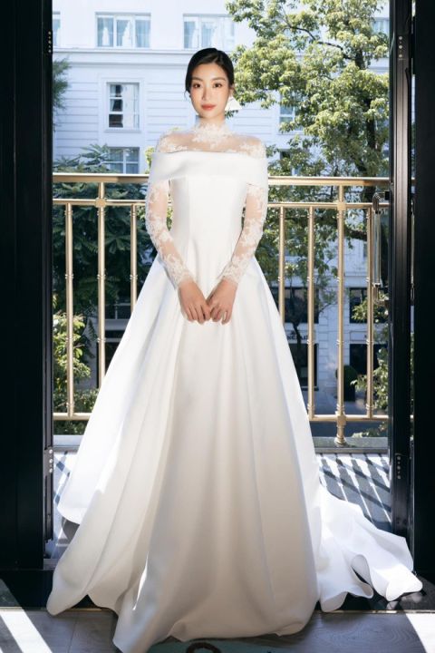 Váy cưới màu trắng suông cổ điển tùng kim tuyến mịn  DH03  NiNiStore
