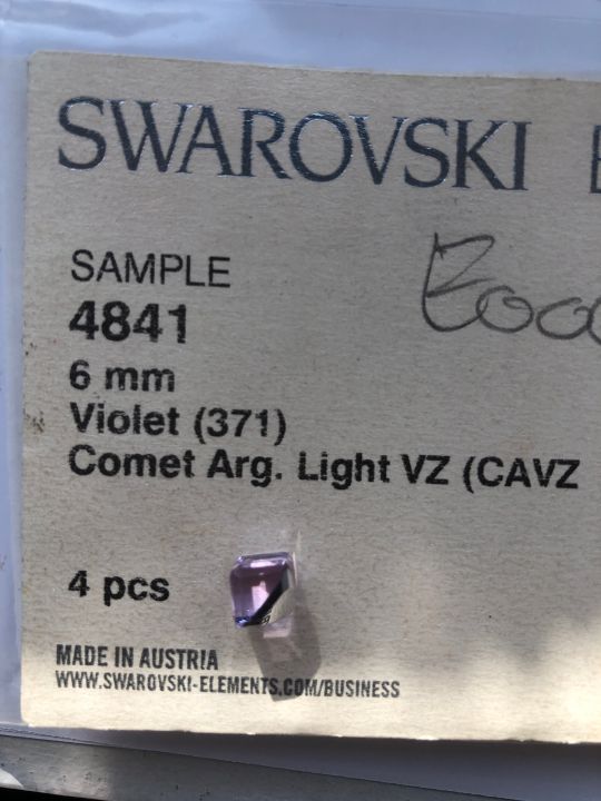 swarovski-fancy-stone-4841-6mm-violet