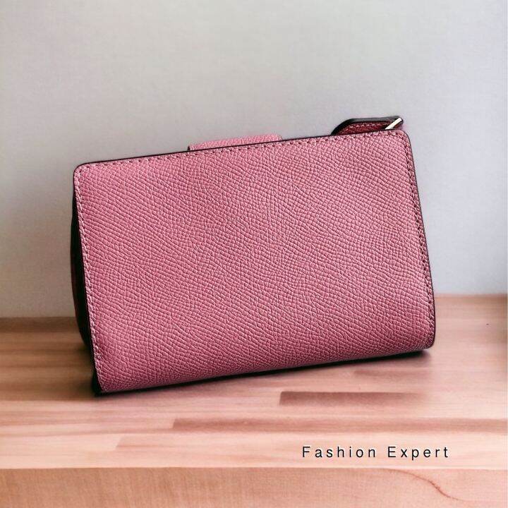 ของแท้100-กระเป๋าสตางค์ใบสั้น-สีขาว-medium-corner-zip-wallet-coach-6390-c6390