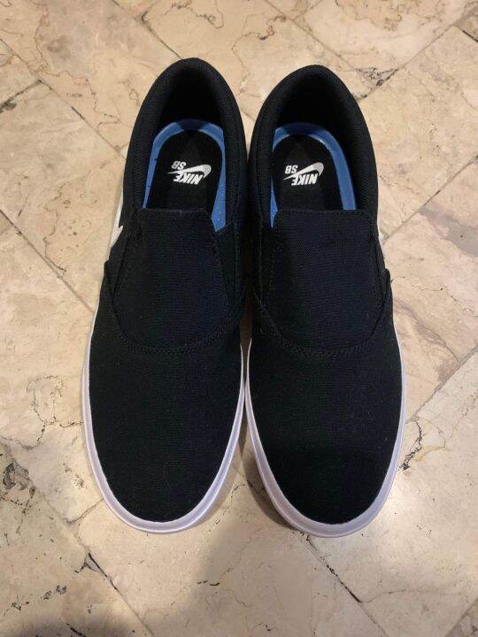 nike slip ons mens