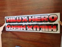 สติ๊กเกอร์ข้างฝาท้าย โตโยต้า ฮีโร่ (TOYOTA HERO) มี 2 สี ตัวเลือกด้านล่าง