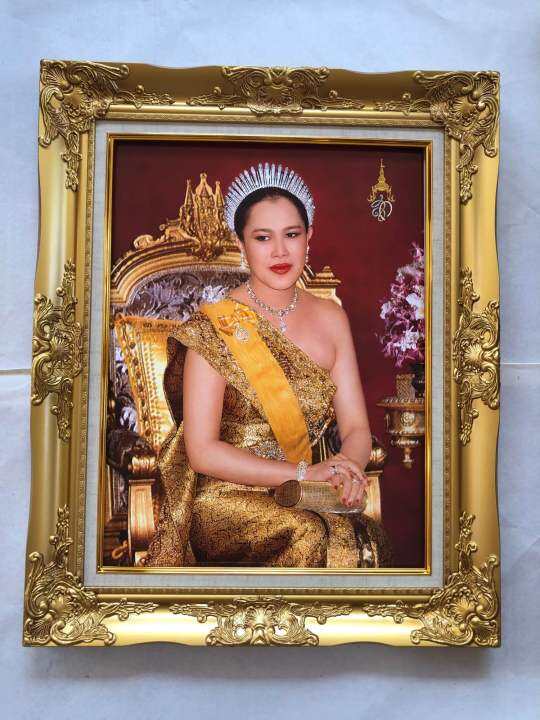 กรอบรูปหลุยส์พระพันปีหลวง-กรอบรูปขนาด-21x26-นิ้ว-ภาพมงคล-เสริมฮวงจุ้ย-ตกแต่งบ้าน-ของขวัญ-ของที่ระลึก