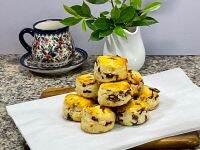 English Cranberry SCONE /Biscuit สโคน แครนเบอร์รี่ ขนาด 5cm กรอบนอกนุ่มใน เนยแท้ ไม่หวานมาก พร้อมแยม