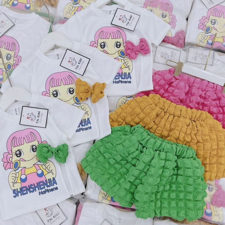 With cute, creative and elegant designs, Chibi outfits help you shine with a unique and personal style. The new summer collection gathers delicate designs with bright colors and playful patterns. Let\'s explore and choose a Chibi outfit for yourself to show off your fashion sense!