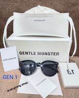 แว่นตากันแดด Gentle Monster 
เกรดพรีเมี่ยม นำเข้าจากเกาหลี 
ใส่ได้ทั้งผู้ชายและผู้หญิง หรูหราสุดๆ
?ราคาล้างสต๊อก 
แว่นตากันแดดรุ่นฮิต 
GENTLE MONSTER 
กันแดด UVA UVB UV400 ได้  แข็งแทง ทนทาน มีความยืดหยุ่น
ผลิตจากพลาสติกคุณภาพสูง (Aceta