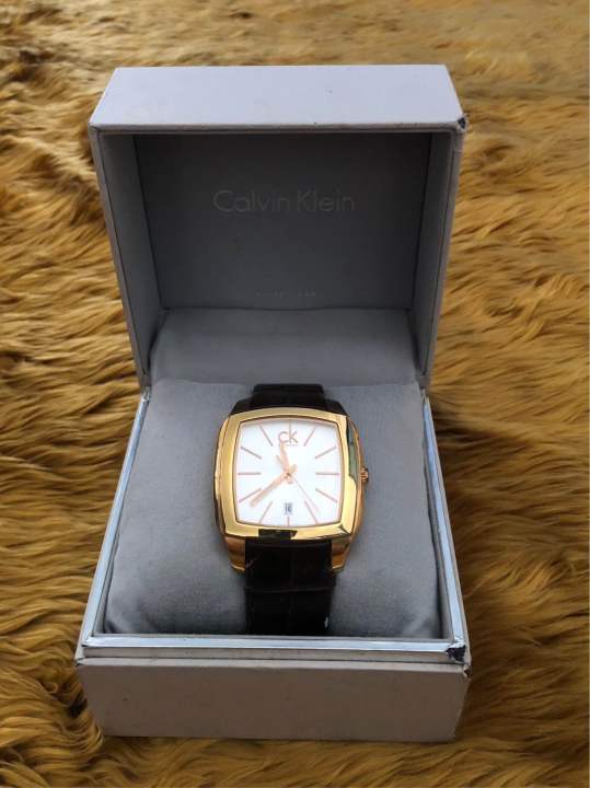นาฬิกาข้อมือ Calvin Klein  (มือสอง) สภาพสวยใหม่