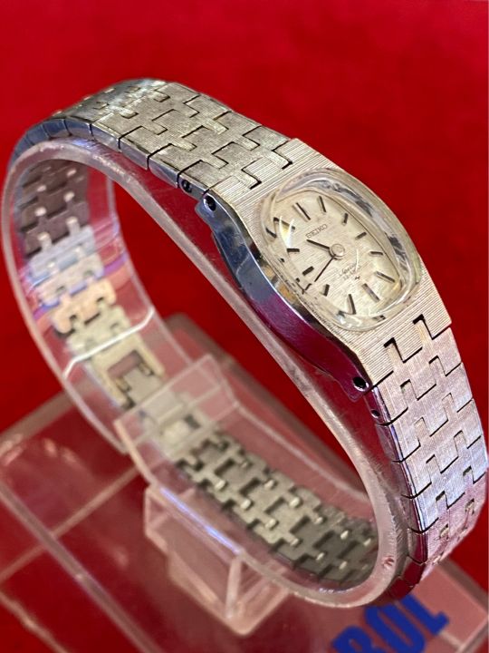 seiko-special-23-jewels-ระบบไขลาน-ตัวเรือนสแตนเลส-นาฬิกาผู้หญิง-มือสองของแท้