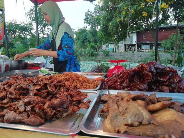 เนื้อทอด-สูตรโบราณ-พร้อมทาน-ฮาลาล-เนื้อนุ่มมากฉ่ำ-รสเค็มนำหวานตาม-น้ำหนัก-500-กรัม