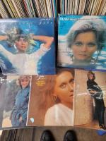 LPBOX 32 : OLIVIA NEWTON JOHN  :5LP: ขายรวม : แผ่นเสียง vinyl Lp 33 rpm สภาพดีมากได้รับการตรวจสอบ