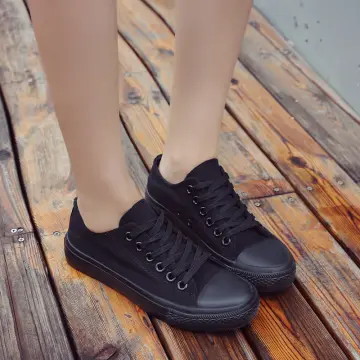 All black sale canvas shoes