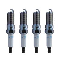 Spark plug ชุด 4 ชิ้น หัวเทียนรถยนต์ สำหรับ Chevrolet Captiva เบนซิน 2.4