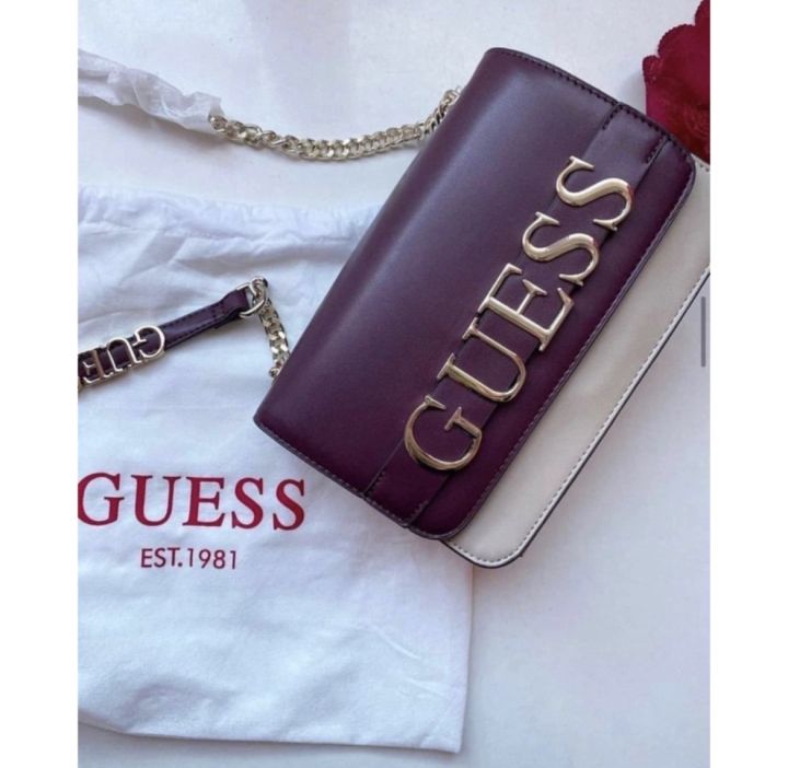 กระเป๋า-guess-คอมโบ-ดูเรียบหรู-ใช้ได้ทุกงาน-outlet