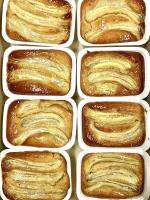 ขนมกล้วยหอมเนยสด ( Banana Cake ) ส่งฟรี !! ด้วยขนส่งรถเย็นคุมอุณหภูมิถึงบ้านทั่วประเทศ อบจากเตาอบสดใหม่ ออเดอร์ต่อออเดอร์รับประกันคุณภาพ