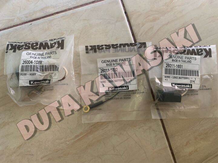 kabel min plus aki dan rumah sikring aki ninja 150 rr old zx thailand