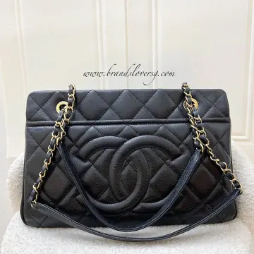 Woman Chanel Tote Bag - Best Price in Singapore - Nov 2023