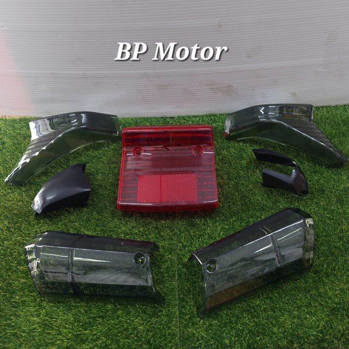 ex5 tail lamp
