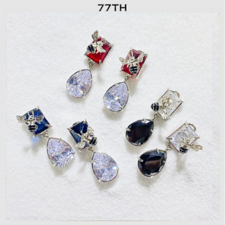 77th-honey-bee-with-red-crystals