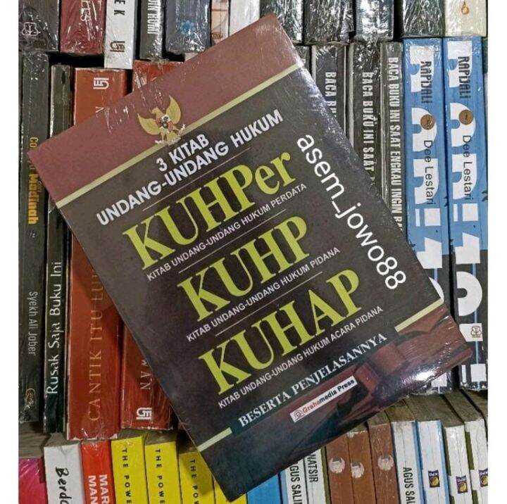 Buku 3 Kitab Undang-Undang Hukum KUHPer KUHP KUHAP Beserta ...