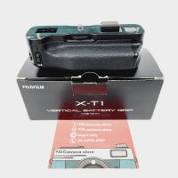? Fujifilm VG-XT1 Vertical Battery Grip for Fuji X-T1