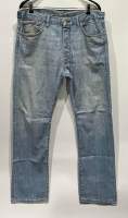 กางเกงยีนส์(มือสองแท้?%) Levis 501 เอวป้าย36” เอววัดจริง38” MADE IN HAITI (รหัสH53)ยาวทั้งตัว44” ยาวจากเป้าถึงปลายขา31” ปลายขากว้าง9” ***สนใจสอบถามข้