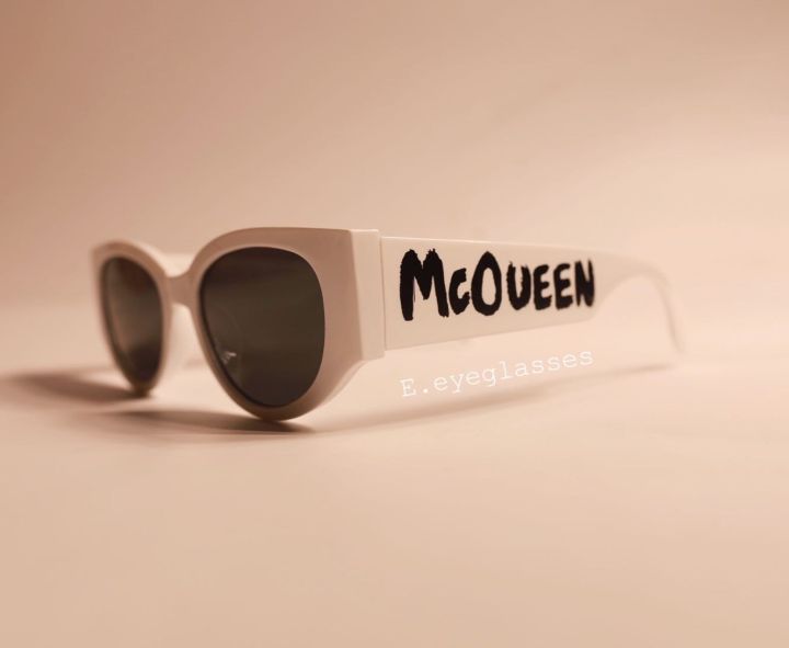 แว่นตาสายแฟชั่นใหม่ล่าสุด-mcqueen-01