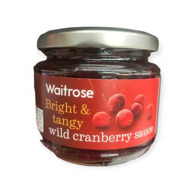 Waitrose Essential Wild Cranberry sauce ซอส รสแครนเบอร์รี เวทโทรส เอสเซนเซี่ยว 205 กรัม