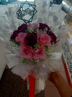 Rose flower bouquet for beautiful girl