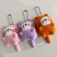 Cat keychain??? พวงกุญแจแมวไหมพรม?