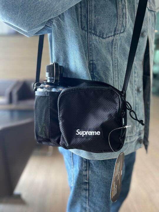 supreme-slide-bag-ss22