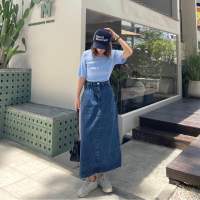 ARVO DENIM SKIRT กระโปรงยีนส์เอวสูง ทรงเอยาว