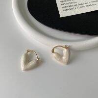 heart curve - morning.earrings