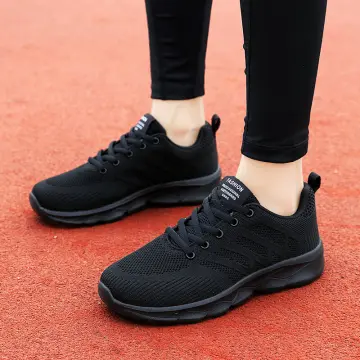 All black 2025 female sneakers