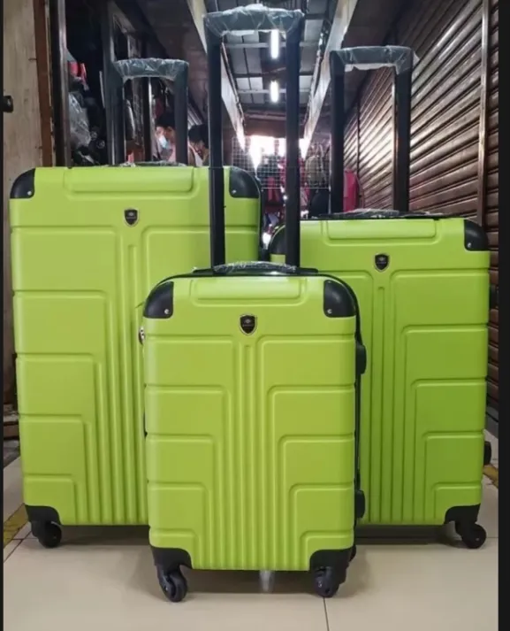 RUBBERIZED LUGGAGE HARD CASE TRAVELING BAG MEDIUM (20 inches) LARGE (24 inches) EXTRA LARGE (28