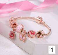 สร้อยข้อมือ  Pandora Pink Butterfly  ประดับด้วยดอกไม้ นานาพันธุ์  ตัวเรือนสร้อนโรสโกลด์  พร้อมกล่อง+ถุงกำมะหยี่ +การ์ด +ถุงแบรนด์ ขนาดข้อมือ  18  , 19 cm.