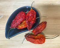 Ghost chili พริกปีศาจอบแห้ง Bhut jolokia พริกพิโรธอบแห้ง 40 กรัม