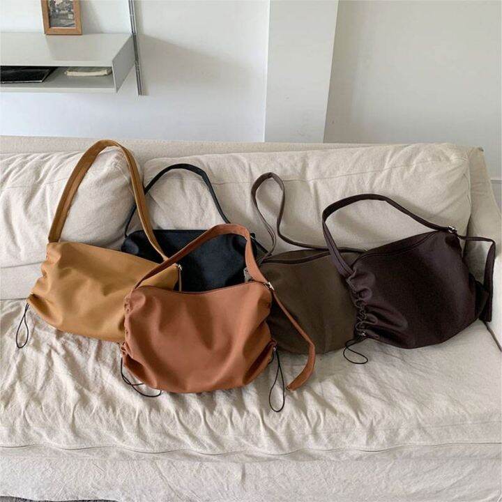 Molasses Bag Pine กระเป๋าสะพาย tote bag ผู้หญิงใบใหญ่สไตล์มินิมอล