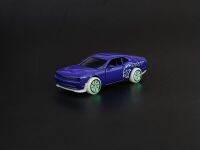 majorette dodge challenger srt hellcat สีม่วง เรืองแสง