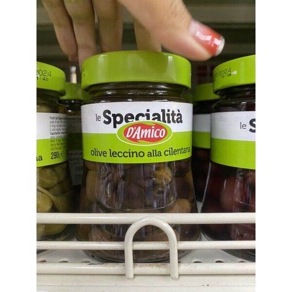 d-amico-le-specialita-olive-leccino-alla-cilentana-270-g-มะกอกดำไร้เมล็ดดองผสมพริกในน้ำมันปรุงรส-ตรา-ดามิโก้