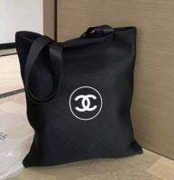 C  beaute tote bag ? 
คอลนี้แจกที่ญี่ปุ่นเท่านั้น ปี  2023  !!