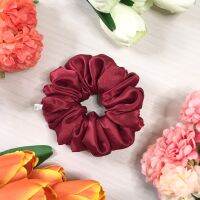 ยางรัดผม scrunchie รหัส P080 สี Claret ผ้าซาตินโรม่าเนื้อมุก