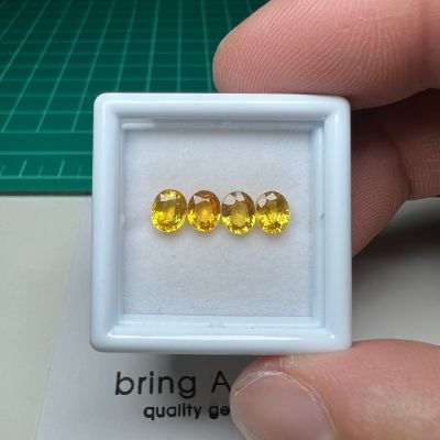 บุษราคัม (yellow sapphire) ขนาด 5x4 ม. พลอยธรรมชาติ พลอยสีเหลืองทองสวย ใส สะอาด