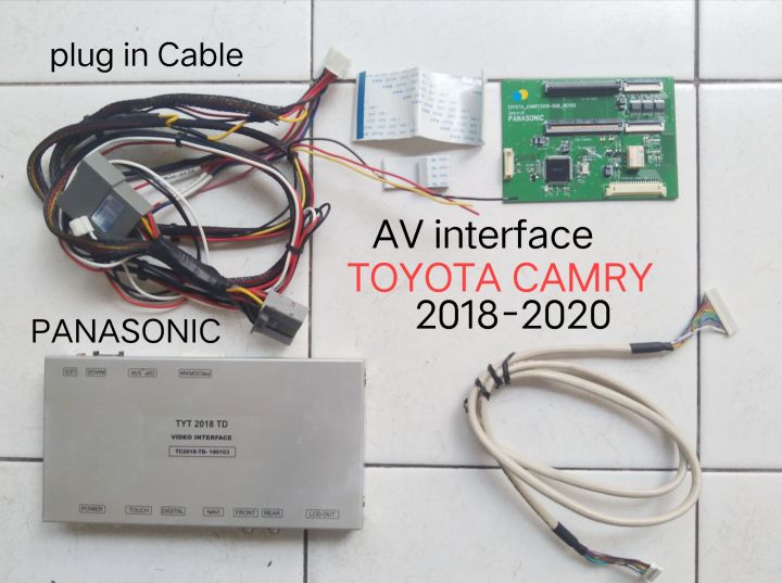 av-interface-สำหรับรถ-toyota-camry-fortuner-legender-hiace-majesty-corolla-cross-rocco-ที่ใช้เครื่องเล่นยี่ห้อ-panasonic-จากโรงงาน-ให้สามารถต่อ-av-in-out-ได้-hdmi-in-ได้-การติดตั้ง-ควรเป็นของงานช่างเท