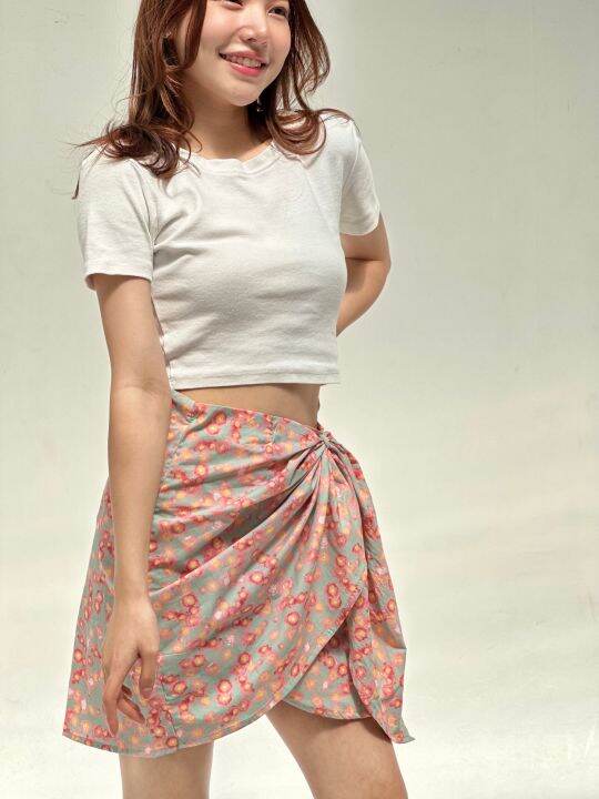 aster-wrap-skirt-กระโปรงไขว้หน้า-dressylismm-ฟรีไซส์-วิธีใส่อยู่ในไอ-จี-ค่ะ