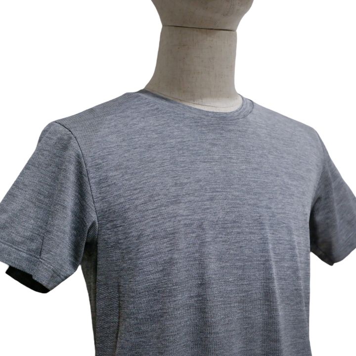 uniqlo-เสื้อแขนสั้น-คอกลม-รุ่น-dry-ex-anti-bac-ผ้าตาข่าย-นิ่มๆ-ใส่สบาย-ระบายอากาศได้ดี-สีเทา-เนื้อทราย